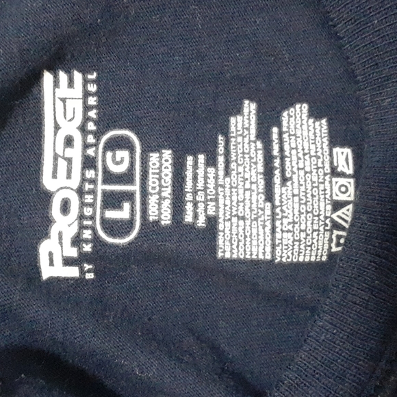 Michigan University T- Shirt - Picture 4 of 8